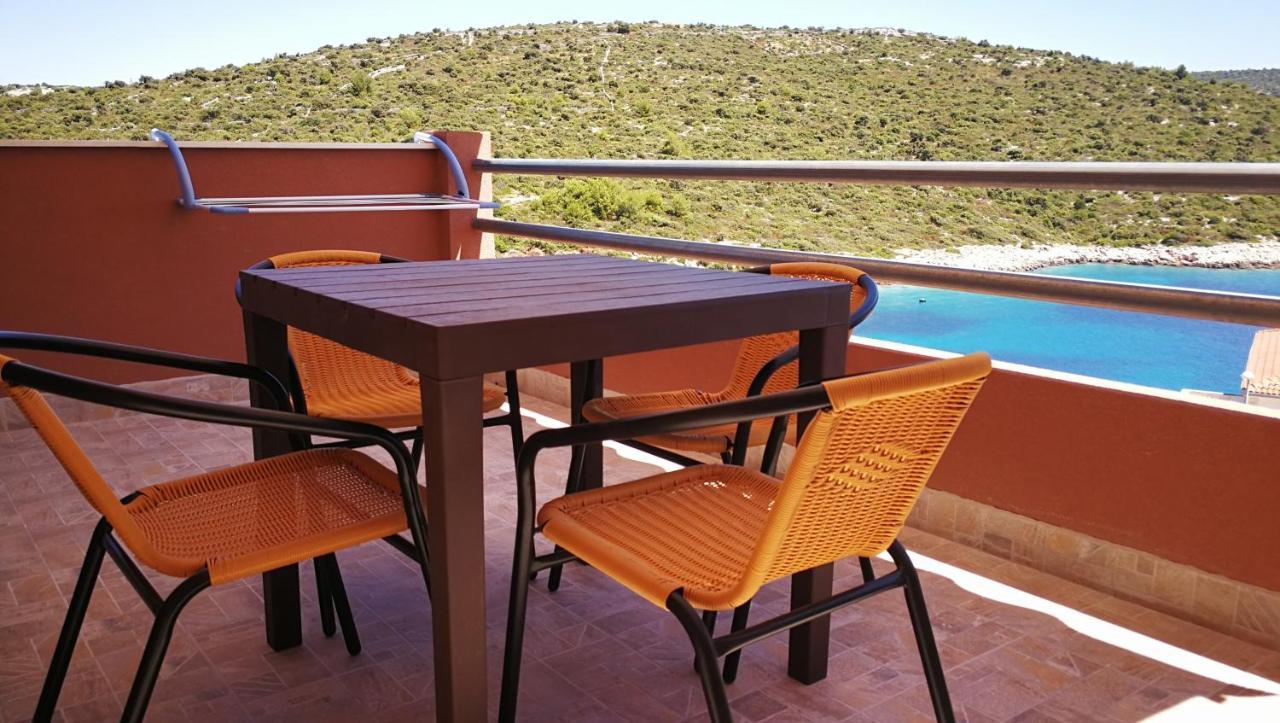 Apartments By The Sea Cove Ostricka Luka, Rogoznica - 13709 Екстер'єр фото